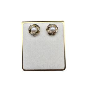 Vtg Gold Tone White Faux Pearl Woven Stud Earrings Costume Jewelry Retro